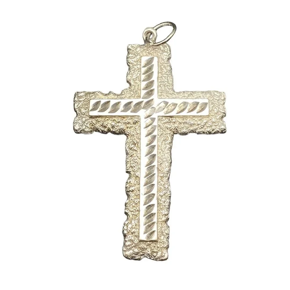 Berna Peci sterling silver 925 large cross crucifix pendant
